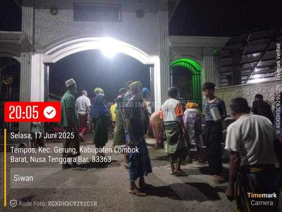 Bantuan Pemasangan Paving di Halaman Masjid Telotok Asri Terwujud Berkat Aspirasi H. Hardiyatullah, M.Pd dari Fraksi PKB